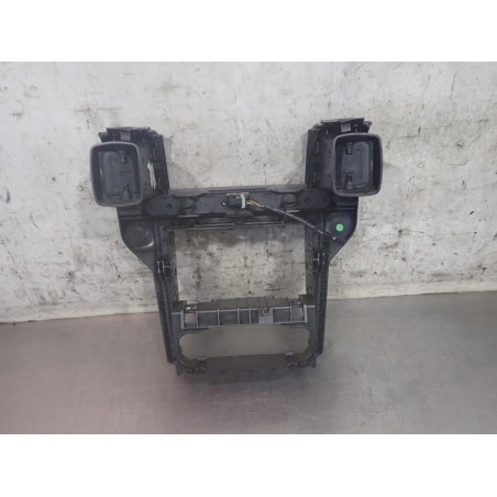 RAMKA KONSOLI OPEL ZAFIRA B 13111874 13100105 13162556