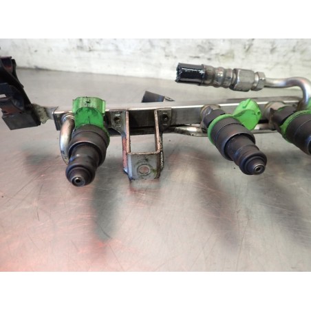 LISTWA WTRYSKOWA VOLKSWAGEN PASSAT B5 FL 06B133317L 06B906031A