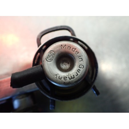 LISTWA WTRYSKOWA VOLKSWAGEN PASSAT B5 FL 06B133317L 06B906031A