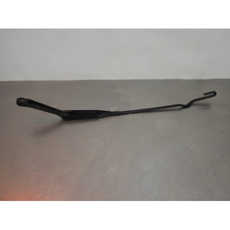 RAMIĘ WYCIERACZKI PRZÓD PRAWE OPEL ASTRA G 1.7 DTI 90559601