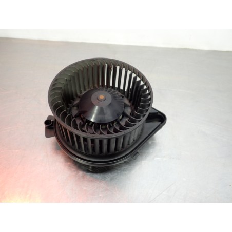 WENTYLATOR NAWIEWU AUDI A4 B6 8E1820021E