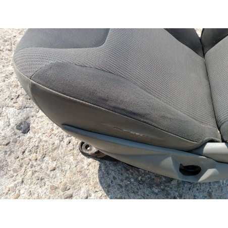 FOTEL KIEROWCY OPEL VIVARO 1.9DCI 