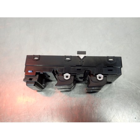 PANEL STEROWANIA SZYB HYUNDAI I30 III 93571-G3000