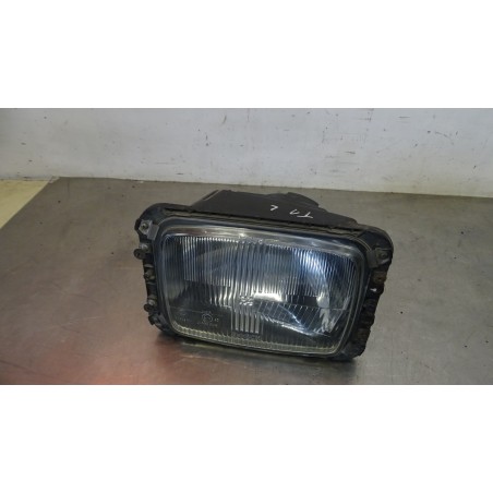 LAMPA LEWA PRZEDNIA MERCEDES T1 KACZKA 208D 0301021301