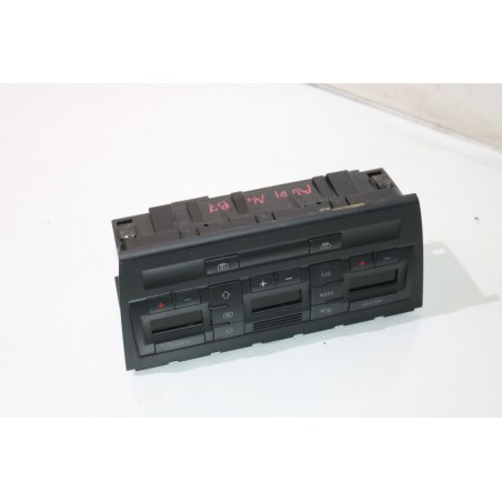 PANEL NAWIEWU KLIMATYZACJI AUDI A4 B7