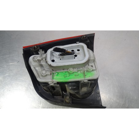 LAMPA LEWA TYLNA VOLKSWAGEN POLO IV 