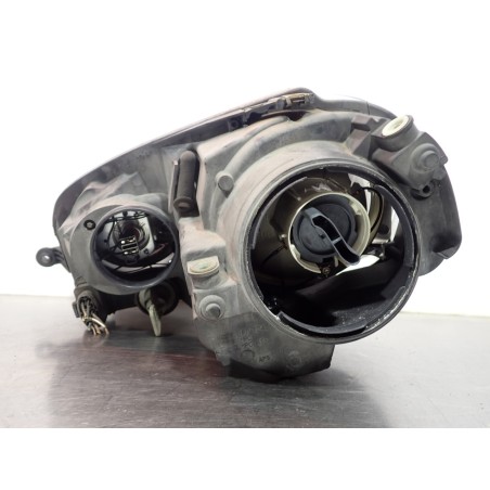 LAMPA PRAWA PRZEDNIA VOLKSWAGEN GOLF V 1K6941006R
