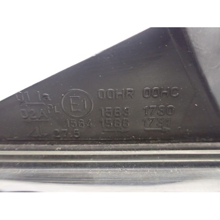 LAMPA PRAWA PRZEDNIA MERCEDES-BENZ W169 A150 1.5 