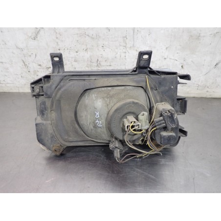 LAMPA PRAWA PRZEDNIA VOLKSWAGEN T4 2.4 D 