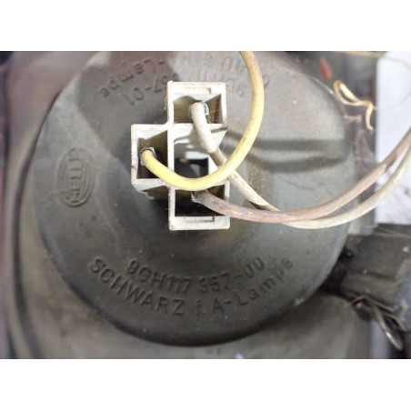 LAMPA PRAWA PRZEDNIA VOLKSWAGEN T4 2.4 D 