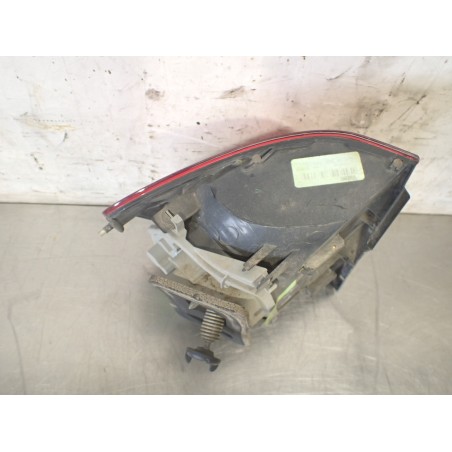 LAMPA PRAWA TYLNA VOLKSWAGEN FOX 1.2 
