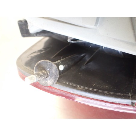 LAMPA PRAWA TYLNA VOLKSWAGEN FOX 1.2 