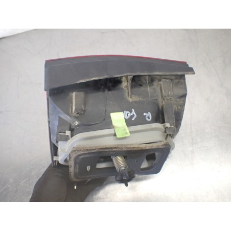 LAMPA PRAWA TYLNA VOLKSWAGEN FOX 1.2 