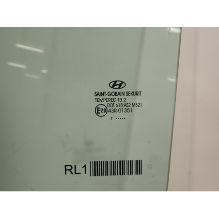 SZYBA BOCZNA LEWA TYLNA DRZWI HYUNDAI I30 III 