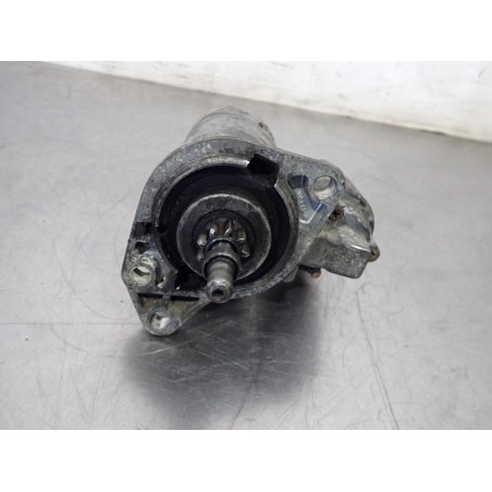 ROZRUSZNIK VOLKSWAGEN JETTA II LIFT 068911023C    0001110001