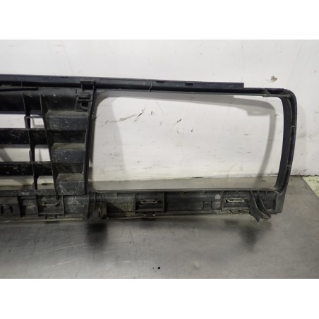 GRILL ATRAPA VOLKSWAGEN JETTA II LIFT 165853653E