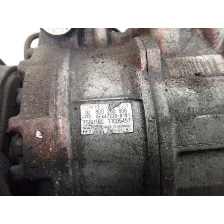 SPRĘŻARKA KLIMATYZACJI AUDI A4 B6 8D0260808