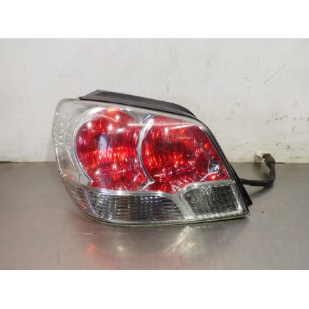 LAMPA LEWA TYLNA MITSUBISHI OUTLANDER I 