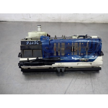 LICZNIK VOLKSWAGEN JETTA II LIFT 193919059A