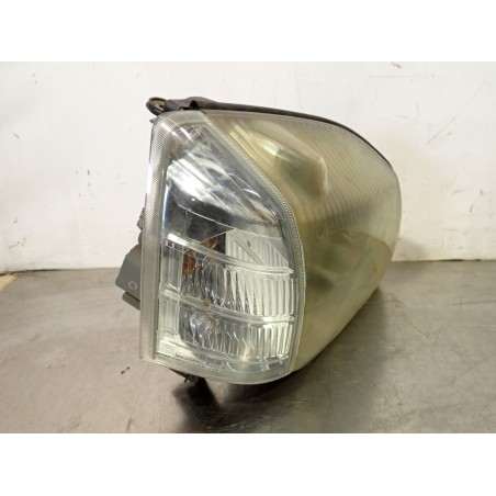 LAMPA PRAWA PRZEDNIA NISSAN X-TRAIL I 