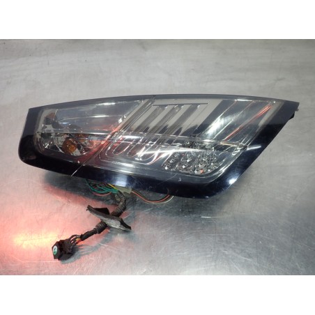 LAMPA LEWA TYLNA FIAT GRANDE PUNTO 