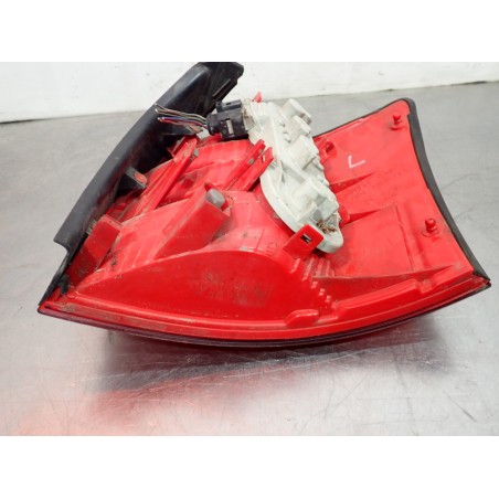 LAMPA LEWA TYLNA AUDI A4 B6 