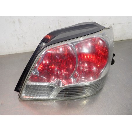 LAMPA PRAWA TYLNA MITSUBISHI OUTLANDER I 