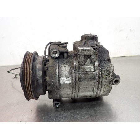 SPRĘŻARKA KLIMATYZACJI AUDI A4 B6 8D0260808