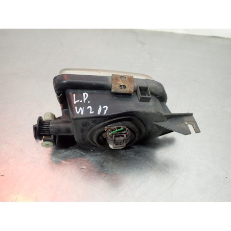 HALOGEN LEWY MERCEDES W203 C180 2158200556