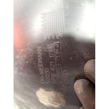 NADKOLE LEWE PRZEDNIE AUDI A3 8P 8P0821171C