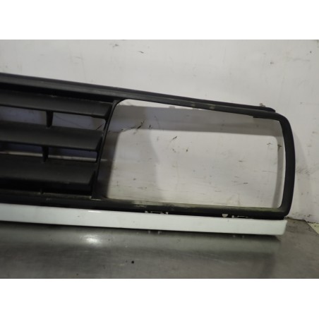 GRILL ATRAPA VOLKSWAGEN JETTA II LIFT 165853653E