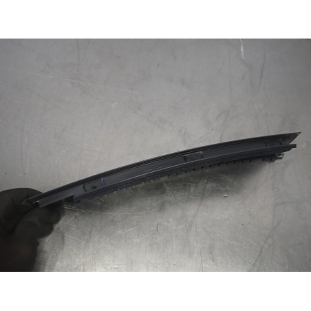 LISTWA DRZWI PRAWA TYLNA OPEL INSIGNIA A LIFT 