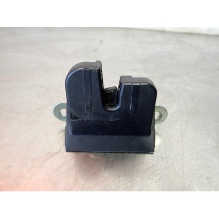 ZAMEK KLAPY BAGAŻNIKA SEAT LEON II 1P0827505A
