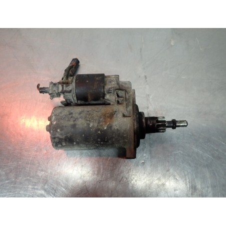 ROZRUSZNIK VOLKSWAGEN PASSAT B3 0331303147-647