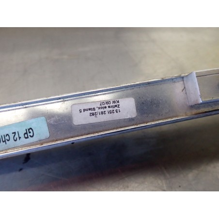 RELINGI DACHOWE OPEL ZAFIRA B 13251281/282