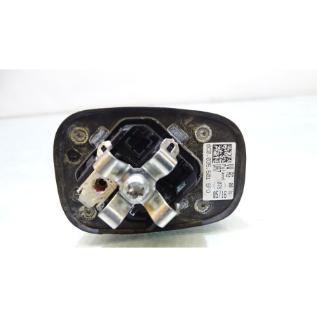 ANTENA DACHOWA SKODA FABIA III 1.0