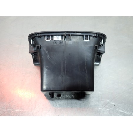 SCHOWEK AUDI A4 B8 8K0863300B