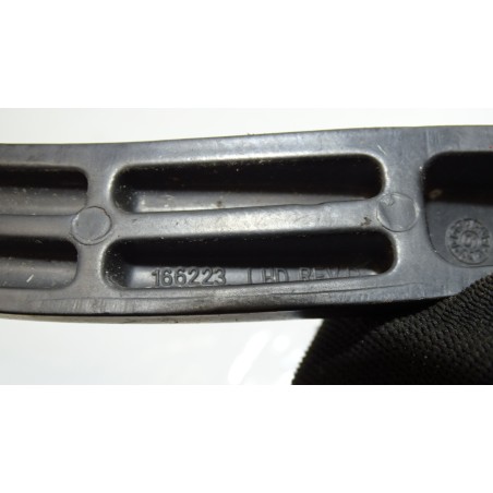 RAMIĘ WYCIERACZKI PRZÓD PRAWE OPEL VECTRA C 1.6 09185813