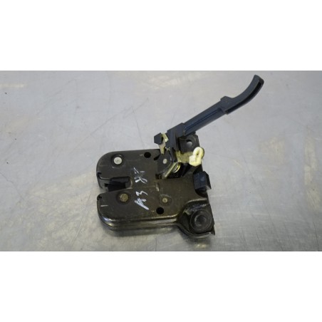 ZAMEK MASKI AUDI A3 8P 2.0TDI 8P3827469A