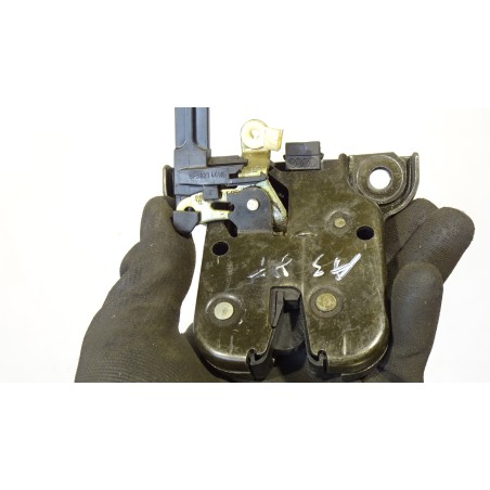 ZAMEK MASKI AUDI A3 8P 2.0TDI 8P3827469A