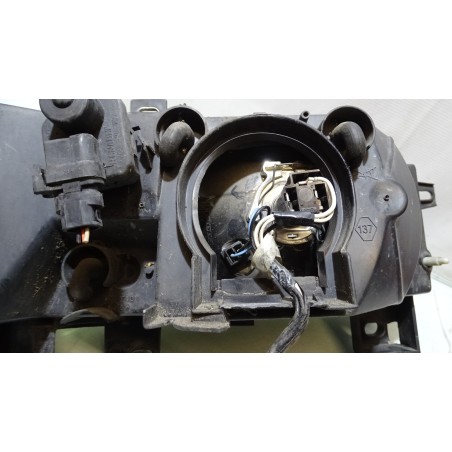 LAMPA LEWA PRZEDNIA OPEL MOVANO 2.2 