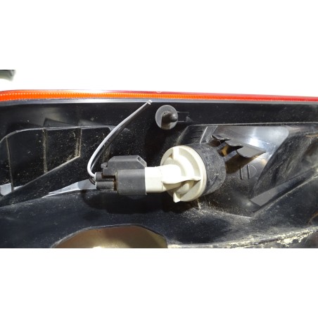 LAMPA LEWA TYLNA FORD FOCUS 1.6 46840511