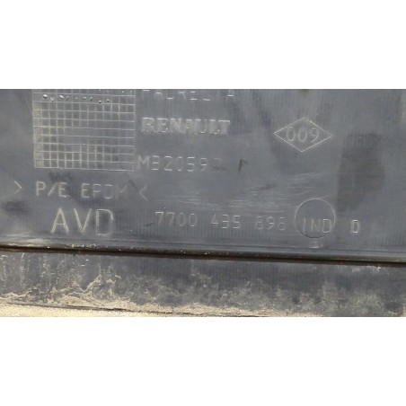 LISTWA DRZWI PRAWA PRZEDNIA RENAULT SCENIC RX4 1.9DCI 7700435898