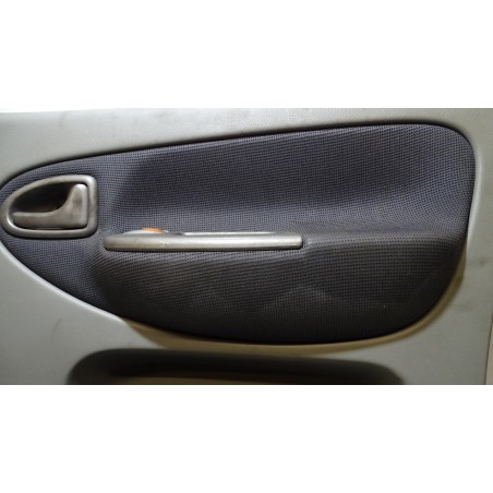 BOCZEK DRZWI PRAWY PRZEDNI RENAULT SCENIC RX4 1.9DCI 8200067081B
