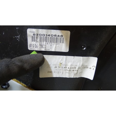 BOCZEK DRZWI LEWY PRZEDNI RENAULT SCENIC RX4 1.9DCI 8200067026B
