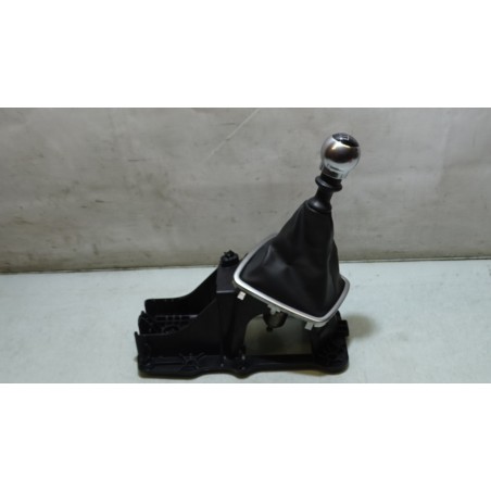 GAŁKA ZMIANY BIEGÓW RENAULT LAGUNA III 2.0DCI 8200933373C