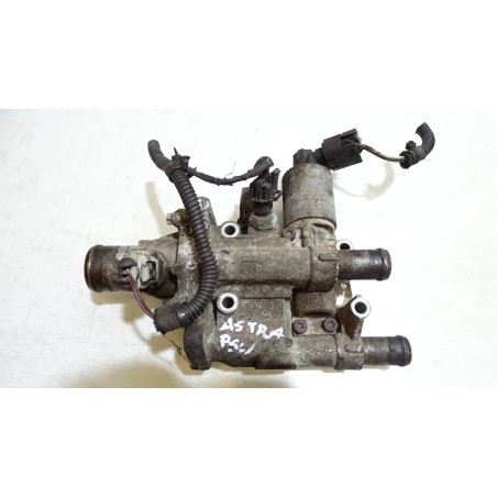 OBUDOWA TERMOSTATU OPEL ASTRA H 1.6 24418431