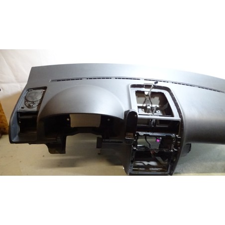 DESKA ROZDZIELCZA VOLKSWAGEN TOURAN 2.0TDI 