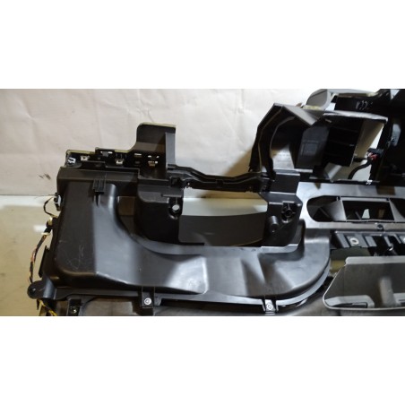 DESKA ROZDZIELCZA VOLKSWAGEN TOURAN 2.0TDI 