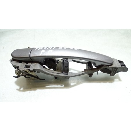 KLAMKA PRAWA PRZEDNIA ZEWNĘTRZNA VOLKSWAGEN PASSAT B5 FL 1.9 3B0837885